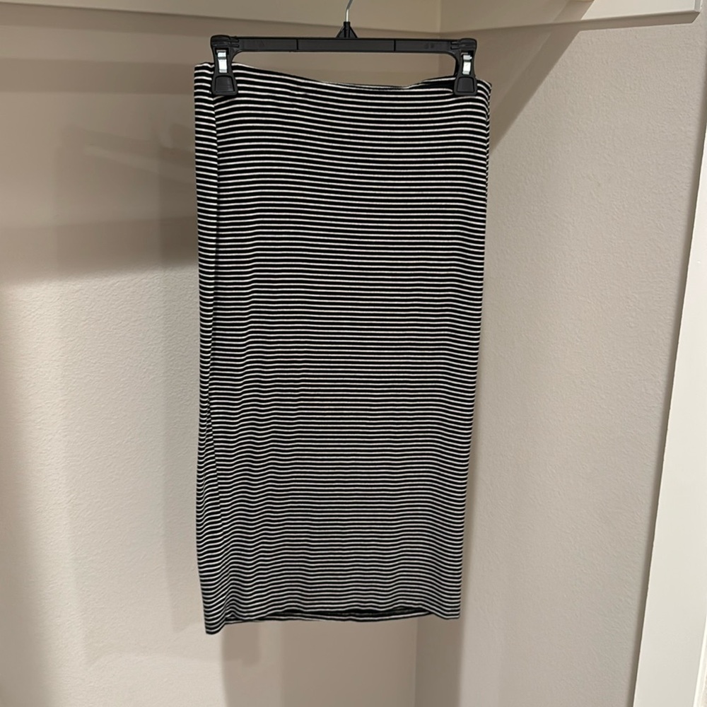 Striped Black & White Pencil Midi Skirt
